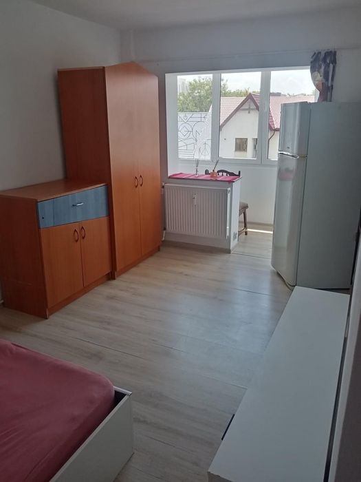 De închiriat pe termen lung