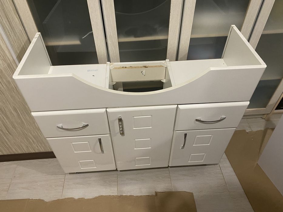 Продается тумба для раковины