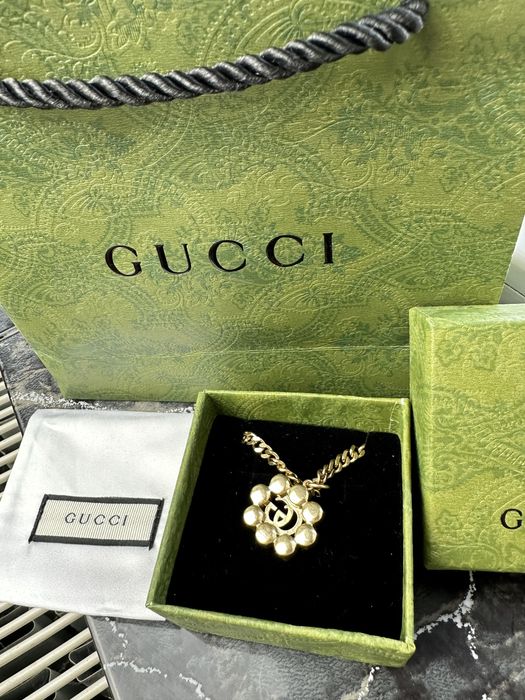 Gucci Marmont Колие (Чисто ново) с кутия