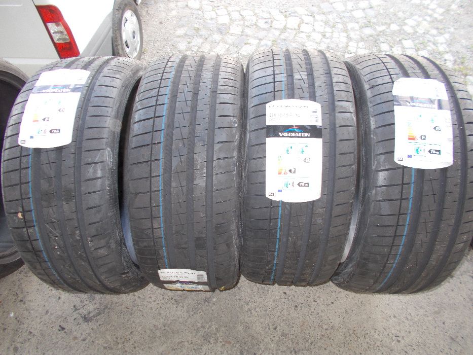 4 anvelope NOI 225 35 20 VREDERSTEIN DOT 2018
