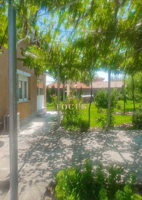 Продава се Къща в с. Правище, Област Пловдив - 200 кв.м за 995 €/кв.м - Снимка #12