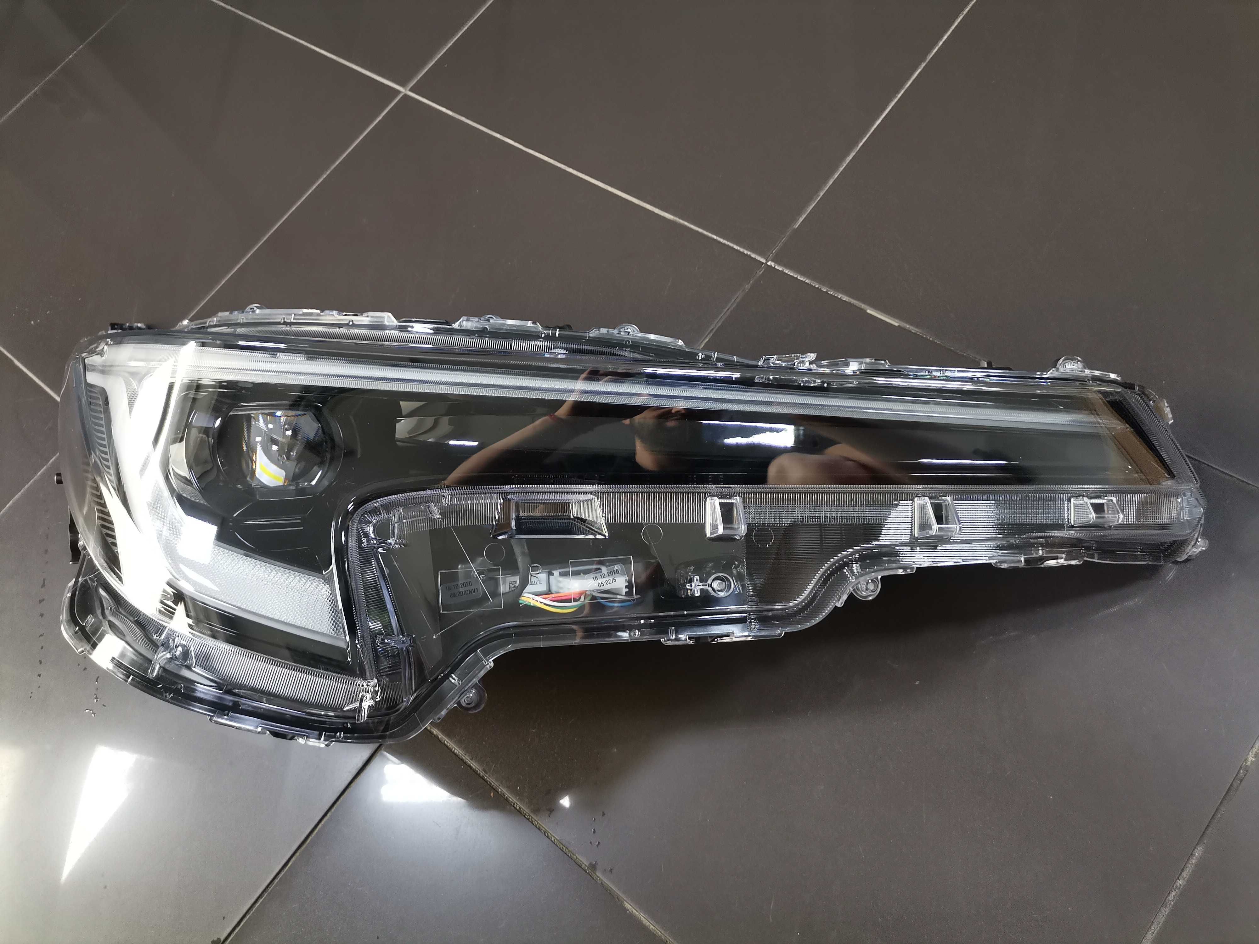 Full LED Фарове Фар Toyota Corolla E21 2022- Тойота Корола Комплект