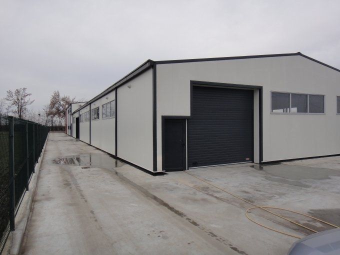 Hala metalica cu panouri sandwich hala demontabila hale pe suruburi