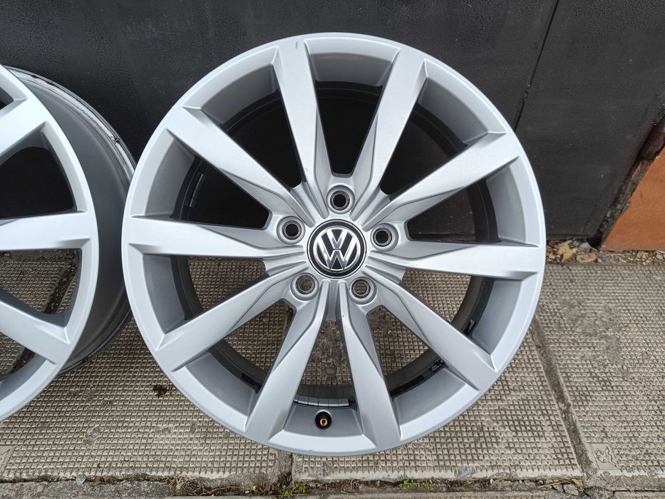 ОРИГИНАЛНИ джанти 17 ' цола VW Golf 7 DIJON / ГОЛФ 7 5x112 57,1 ET 48