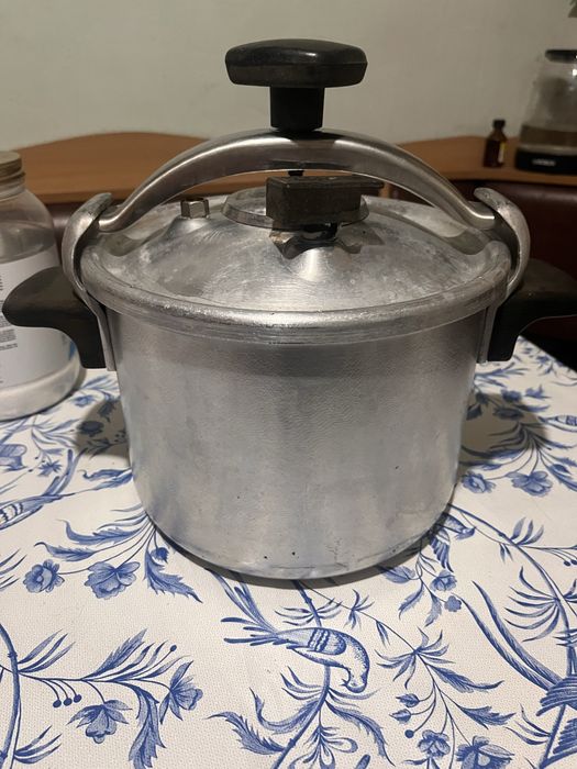 Продам скороварку советского производства