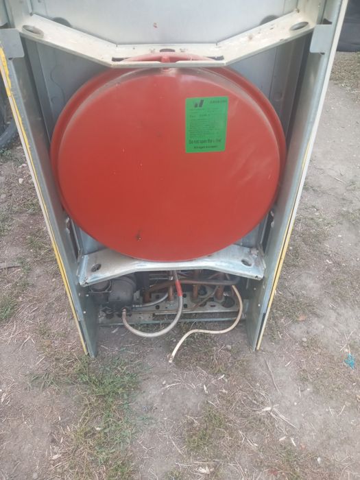 Vând termoteca pe gaz