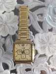 Продавам позлатен часовник Fistina