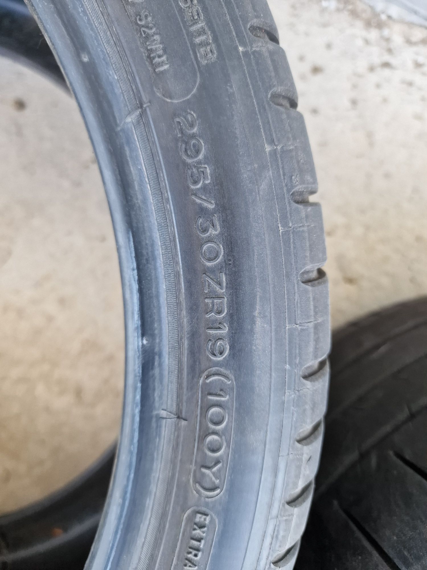 Vand 2x 295/30/ ZR 19  Michelin pilot super sport