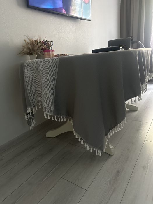 Стол обеденный слоновая кость