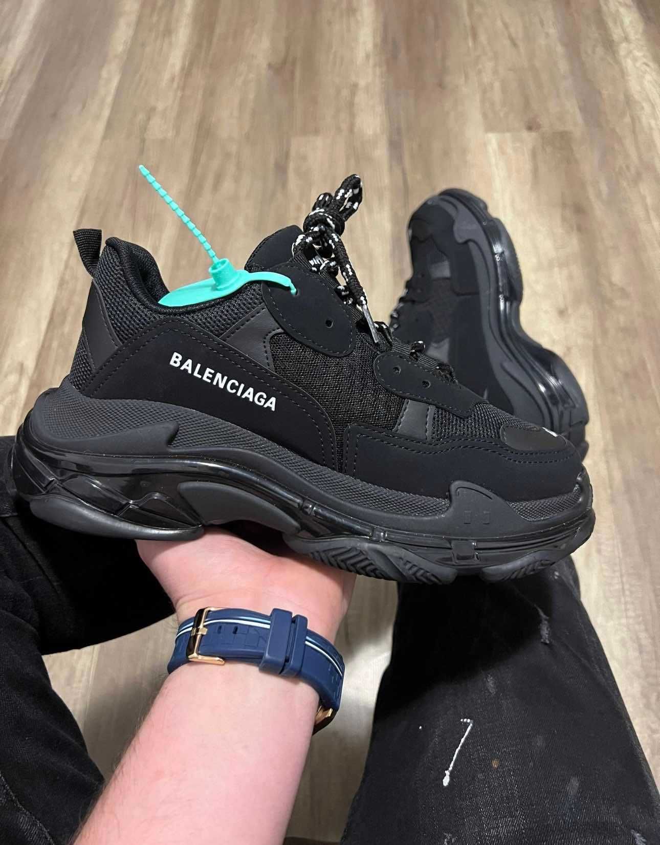 Adidasi Balenciaga Triple S