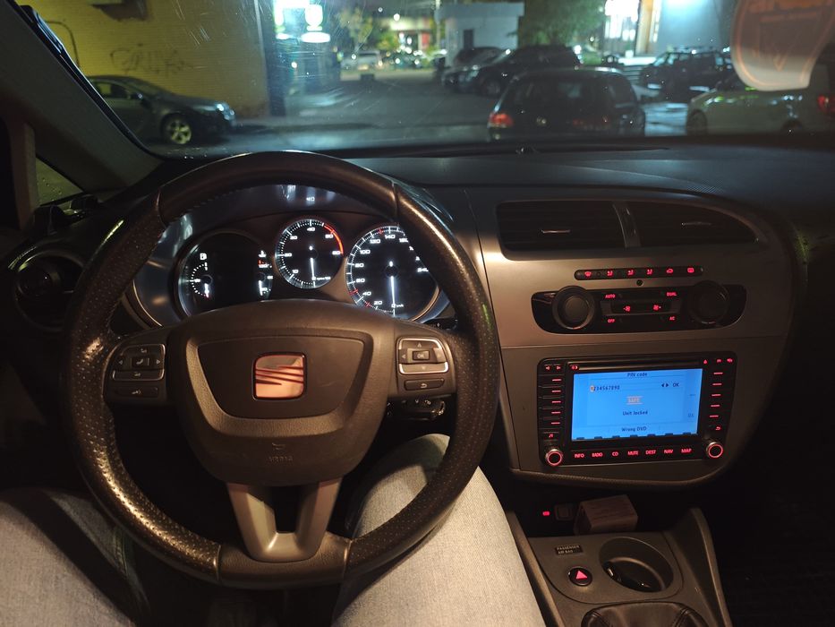 Navigatie MFD2 Volkswagen Touran, Caddy, Jetta, Passat, Golf