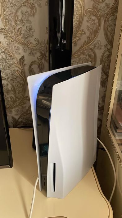 Продам плейстейшон 5 или обменяю на игровой пк