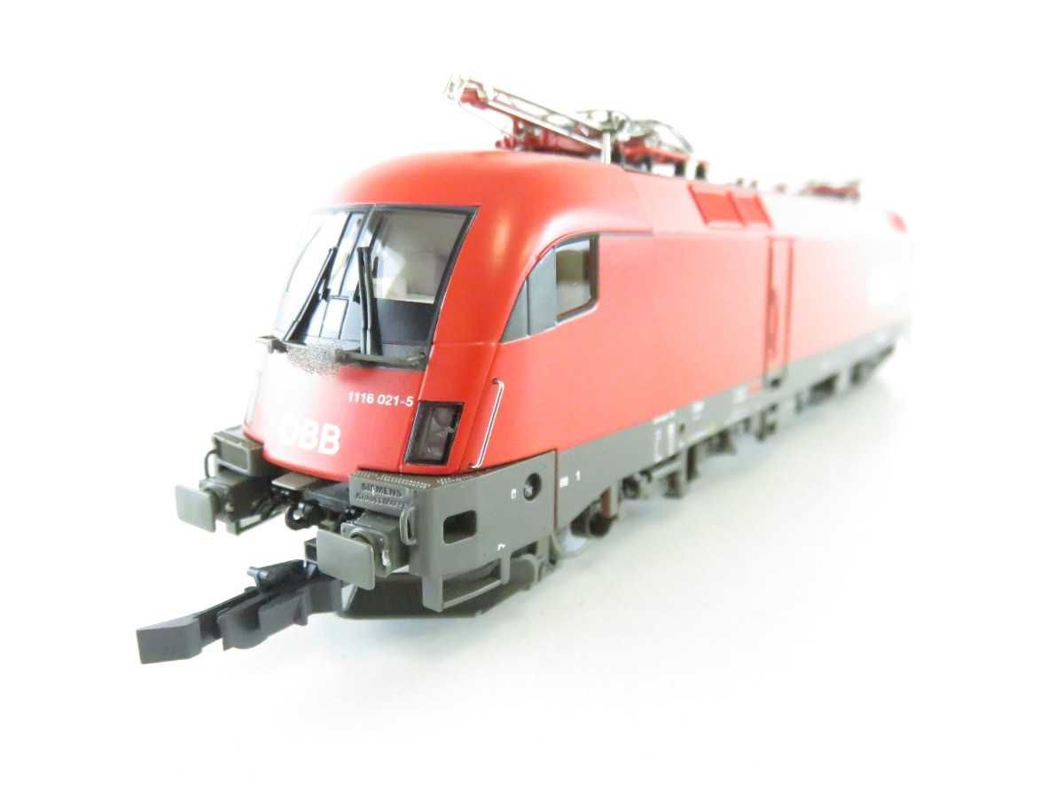 Нов локомотив Rail Cargo Carrier Bulgaria (Roco в мащаб 1:87 H0)