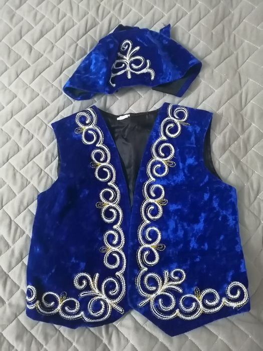 Продам жилет и бандану