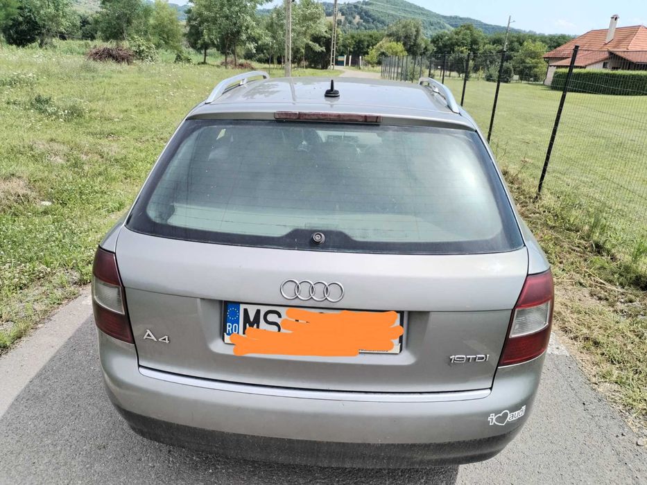Vând Audi A4 B6 1.9 131 CP