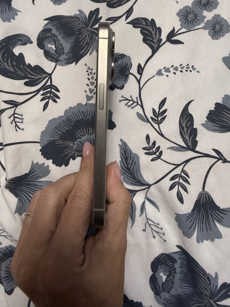 Iphone 15 pro/използван