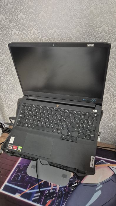 Игровой ноутбук Lenovo