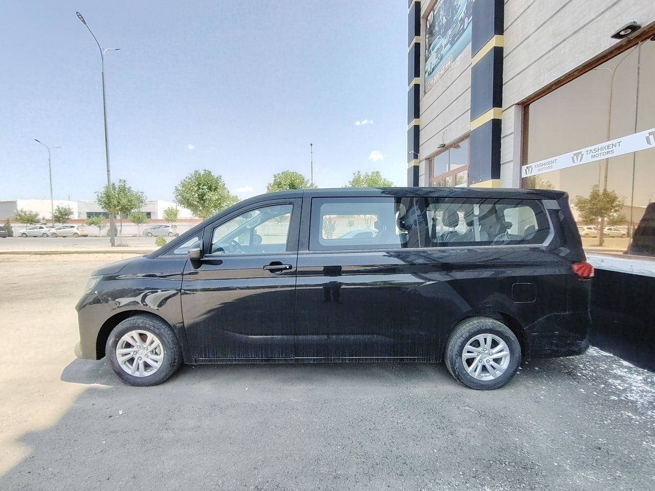 BAW M7 MINIVEN satuvda tayyor