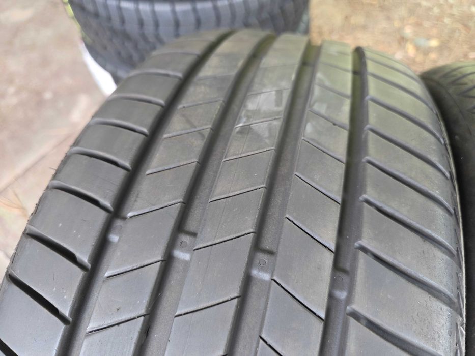 2бр Летни гуми 225 45 17 - Bridgestone