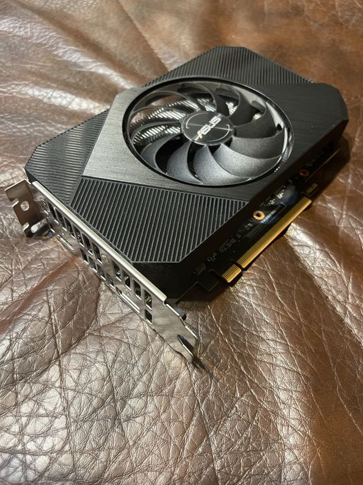 Asus Radeon RX 6400