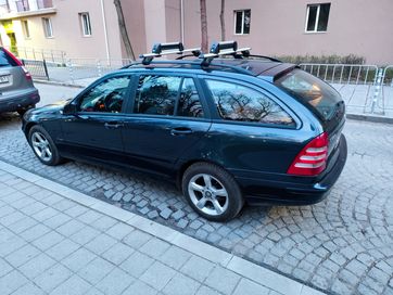 Mercedes C200 - Обслужен