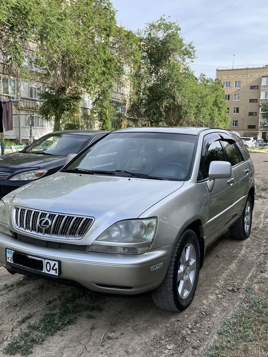 Продам Лексус РХ 300, 1999г. Обьем 3л.