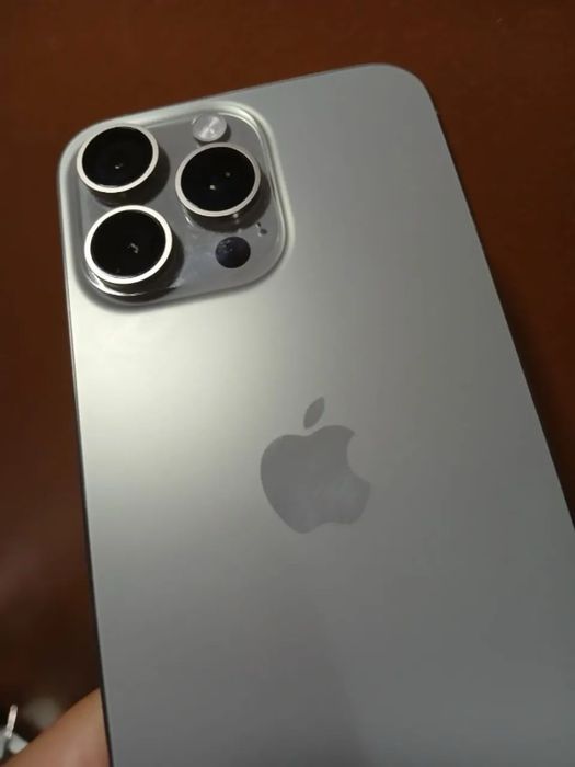 Iphone 15 pro max natural titan 256gb