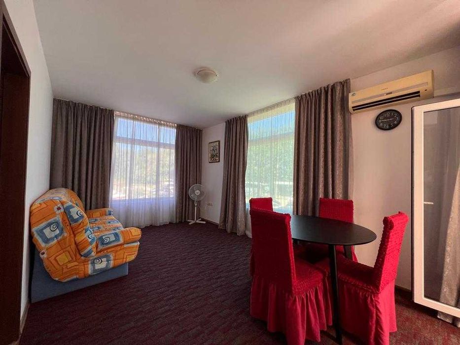 Продава се Двустаен апартамент в к.к. Слънчев бряг - 64 кв.м за 938 €/кв.м - Снимка #5