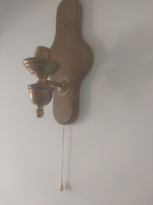 Aplice din lemn vintage