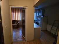 Vand apartament cu 1 camera, etaj 3, str. Muntenia