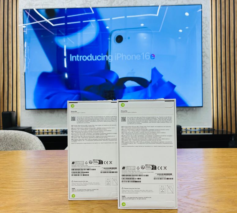 Нови iPhone 16e 128GB Black Гаранция 36м