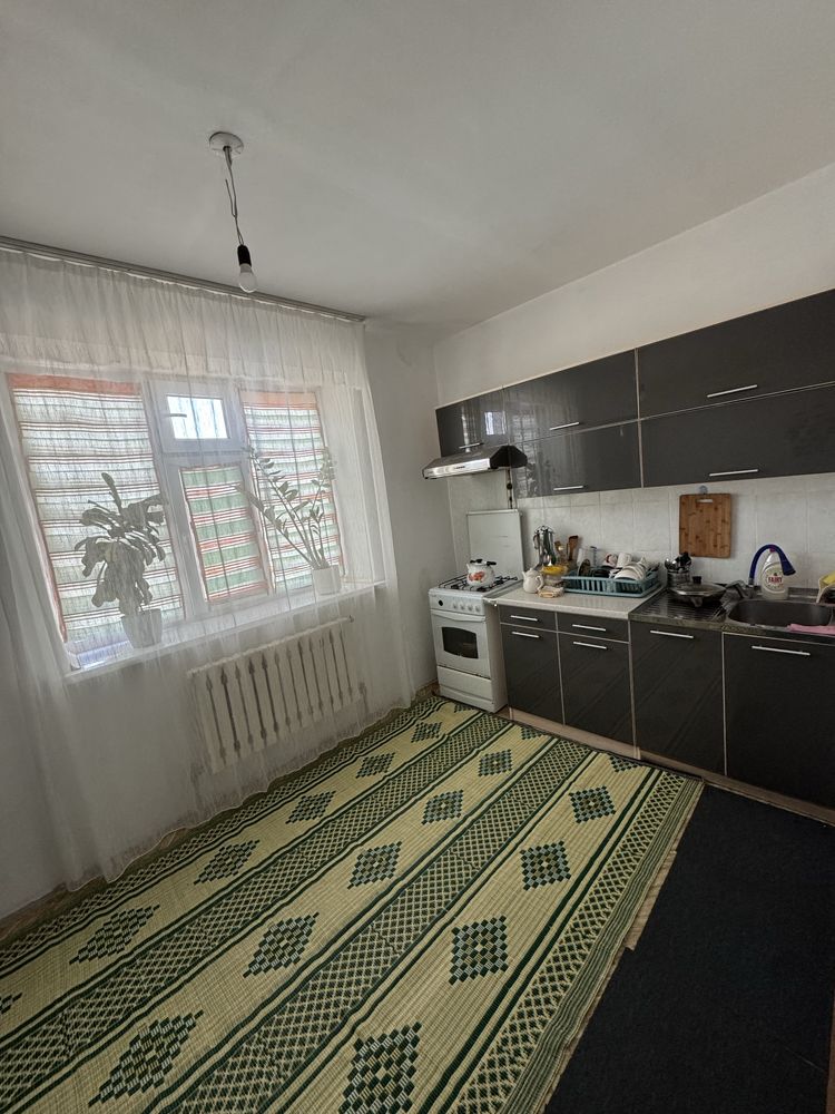 Срочно продам 12 Микрорайон 2х комн. 65м2 в элитном районе
