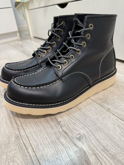 Продам ботинки 41-42 размер подойдут