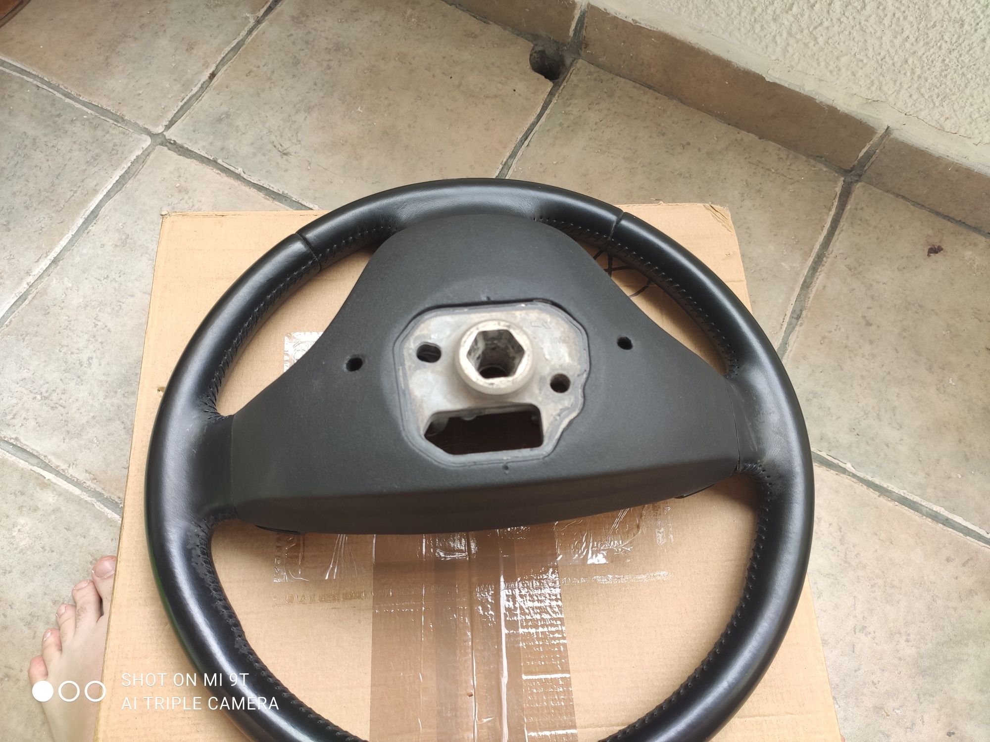Кожен волан Volvo V50 2011