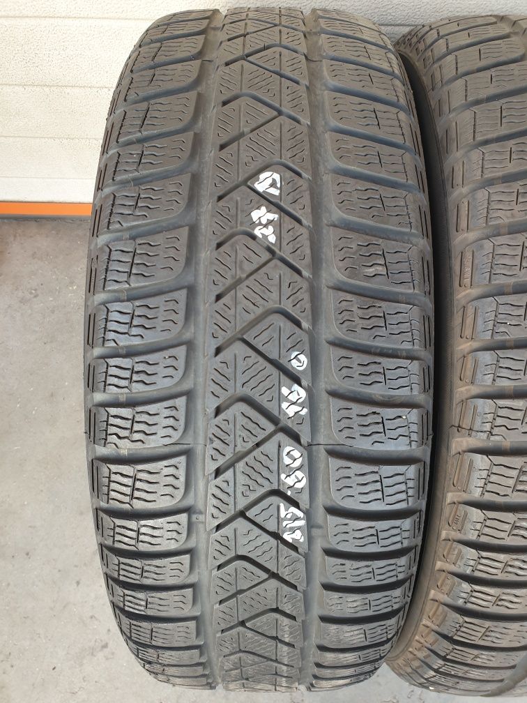 Зимни гуми 4 броя PIRELLI SottoZero3 215 60 R16 дот 0522