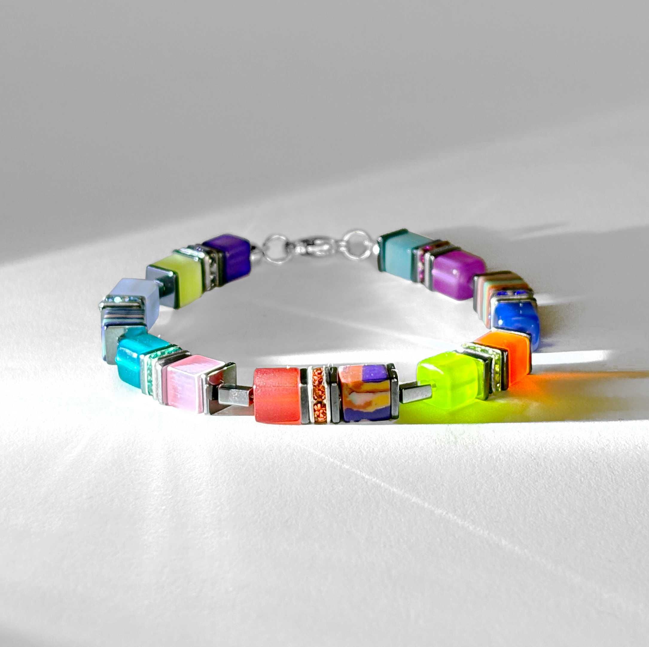 гривни от мъниста куб котешко око кристави сваровски swarovski - опции