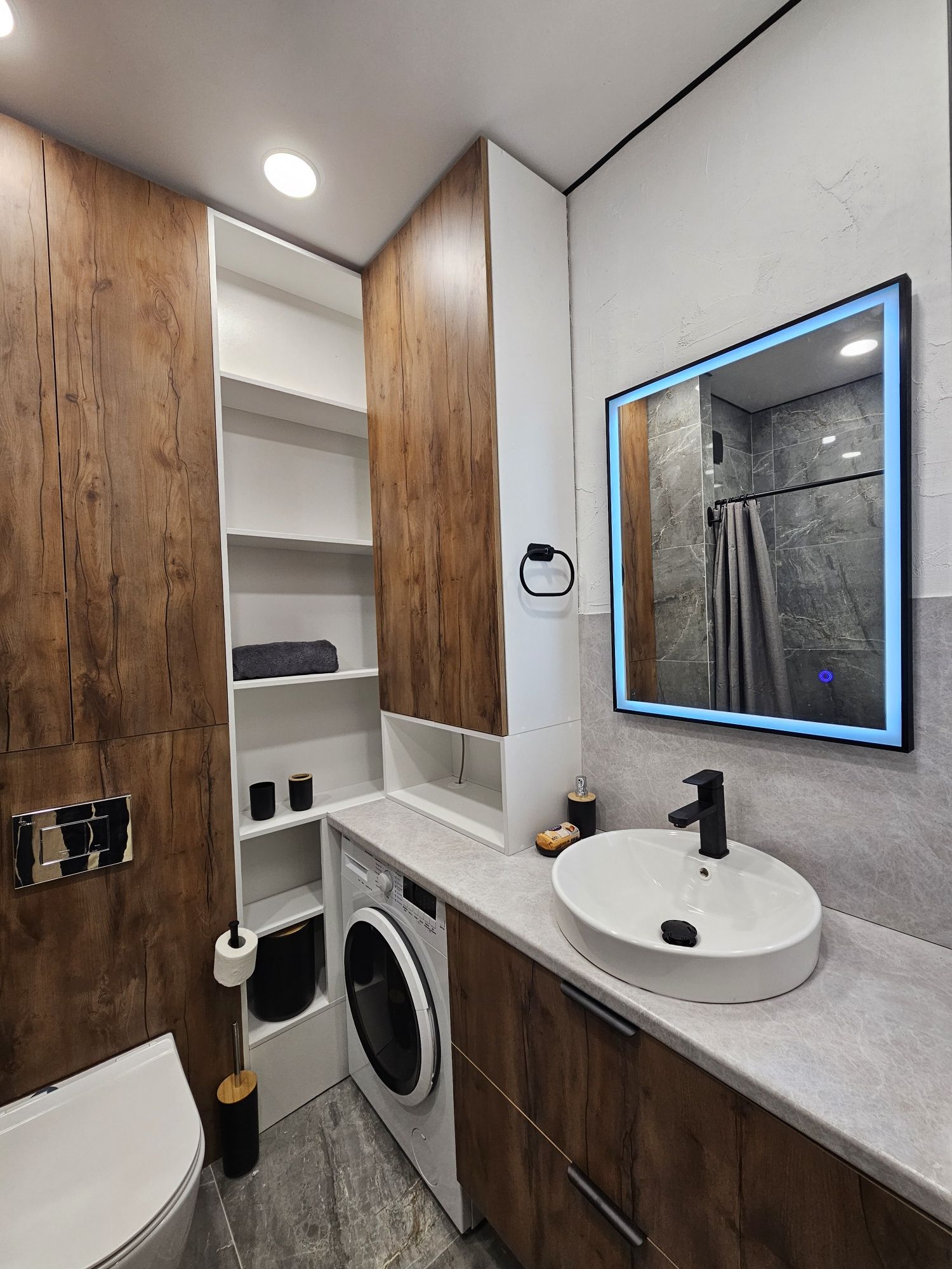 Продаётся квартира студия ЖК Auezov City 
Райимбека 210/3