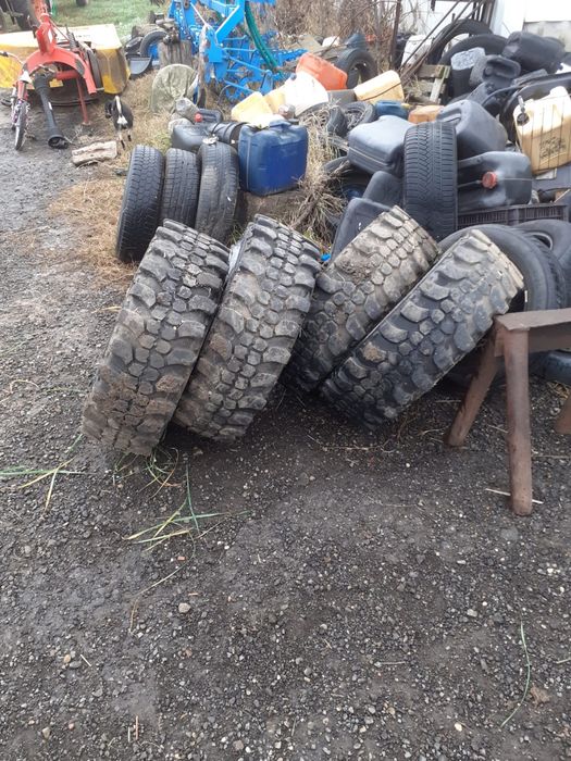 Vand Roti Off Road , 235/70 R16