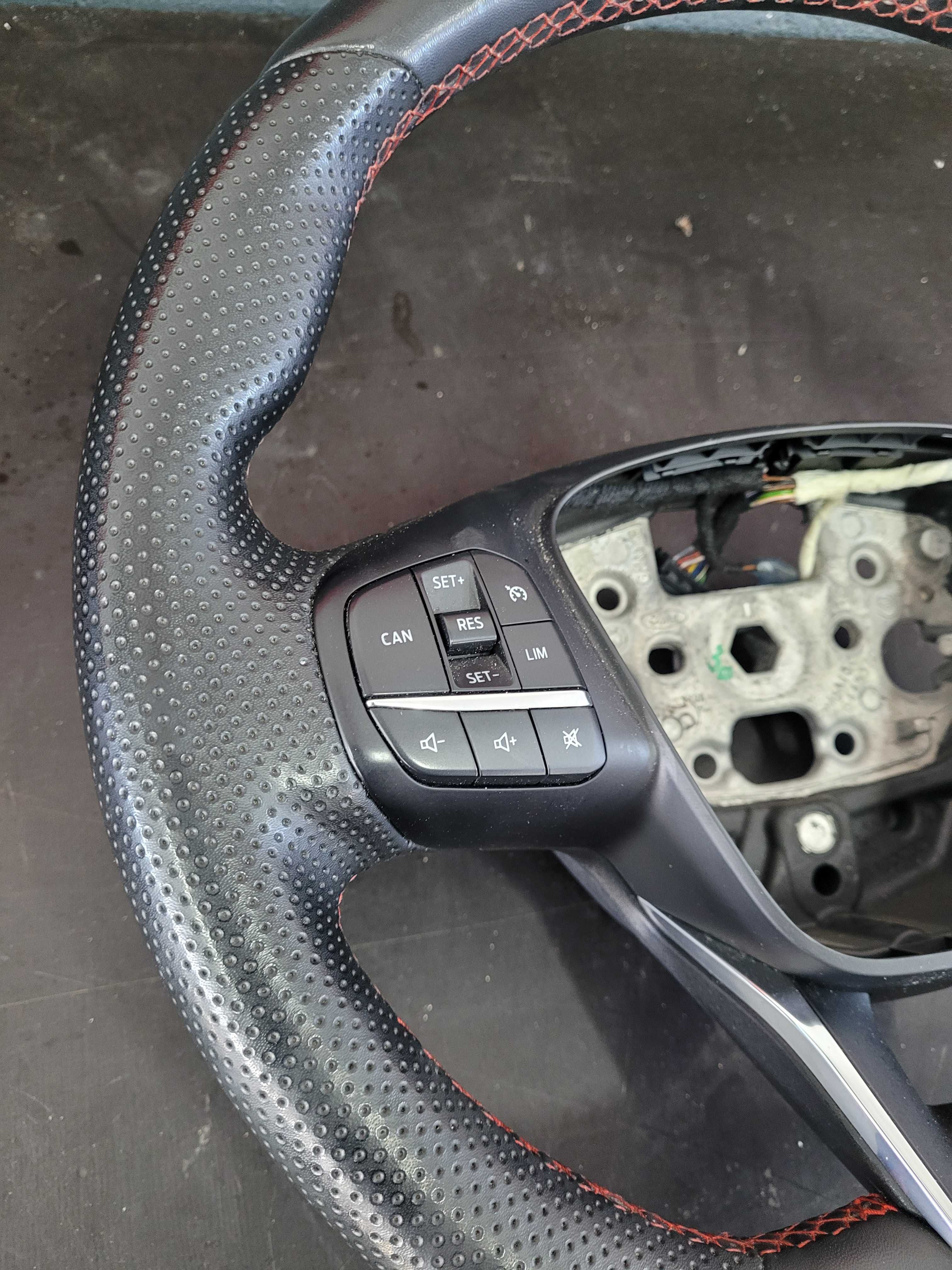 Volan piele comenzi Ford Puma ST Line