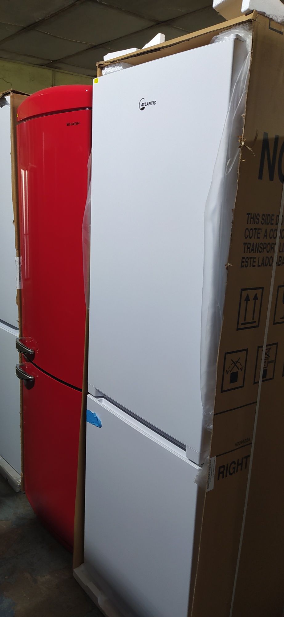 Гаранция 24 месеца Нов комбиниран хладилник с фризер Atlantic No Frost