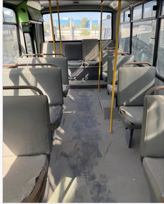 Isuzu avtobus 2016 yil ,2014 yil 2913 yil  11500$ narxi kilishamiz