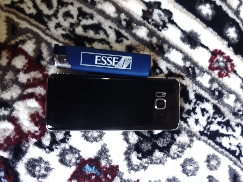 Samsung s8 knopka