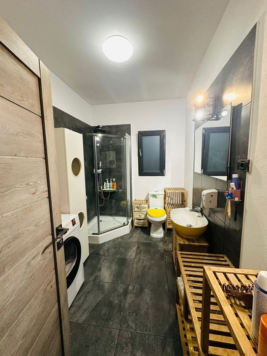 Casă parter 85mp utili terasa beci 450mp teren in Valu lui Traian