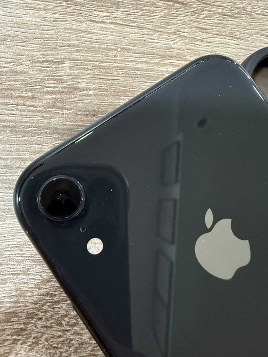 iPhone XR 64GB BLACK