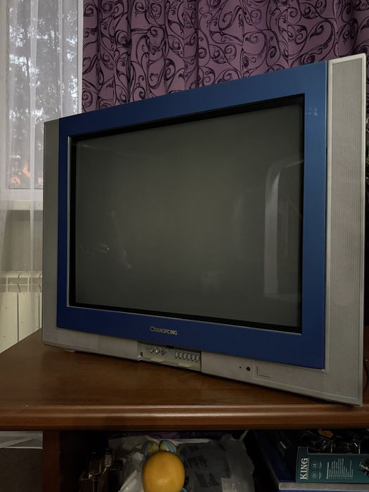 Продам телевизор