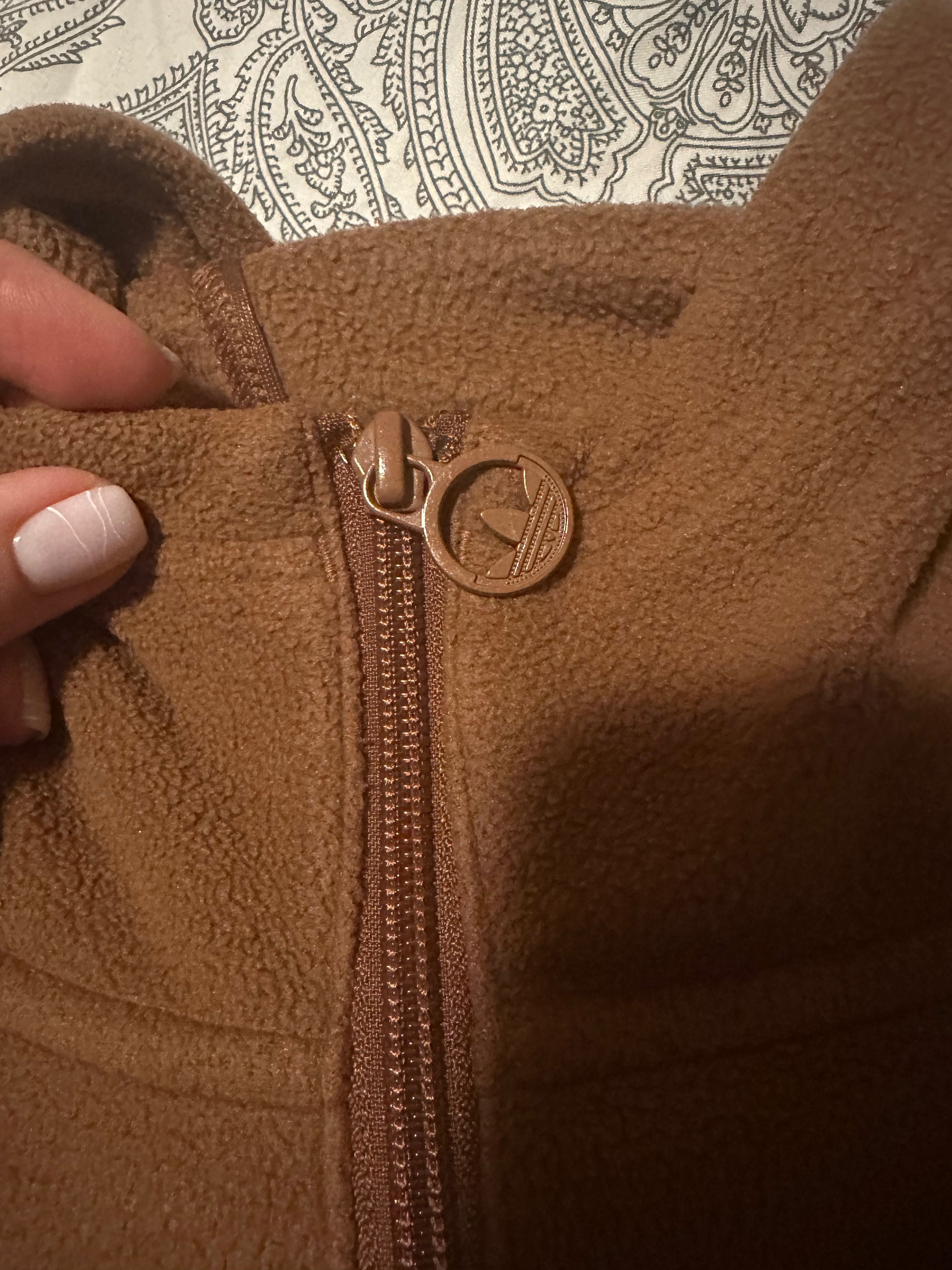 ADIDAS RETRO HOODIE
Wild Brown / Clear Pink