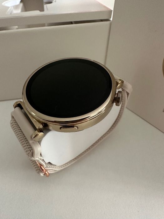 Смарт часовник HUAWEI WATCH GT 4