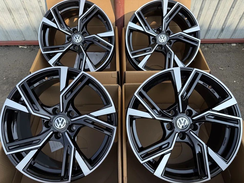Jante aliaj noi VW POLO GOLF4 BEETLE - 5x100 R17