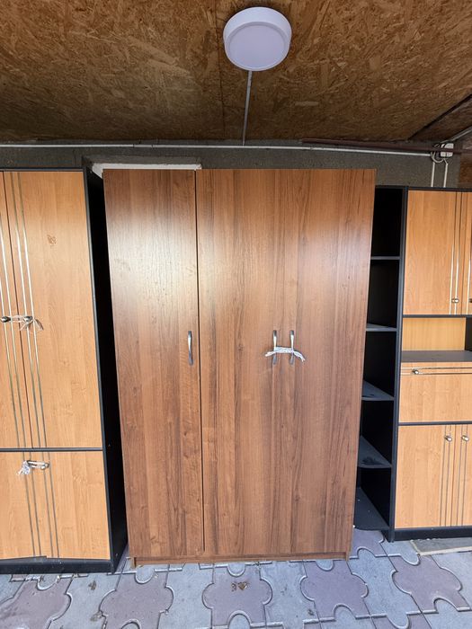 Продам шкафы отличного качества