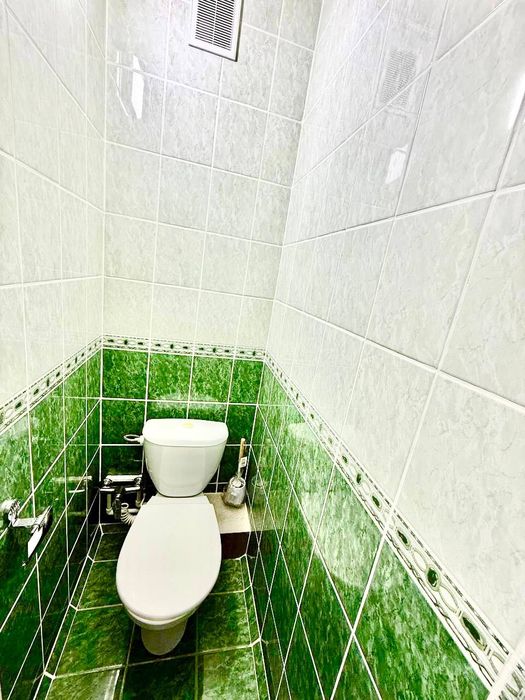 Своя метро Ойбек 3/13/16, долгосрочная аренда.